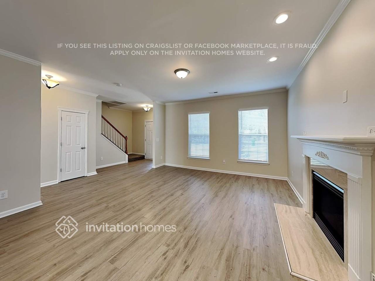 12017 Regent Ridge Ln - Photo 5 of 19