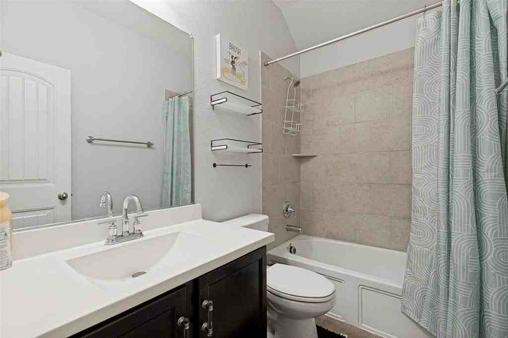 818 Black Hawk Dr - Photo 6 of 25