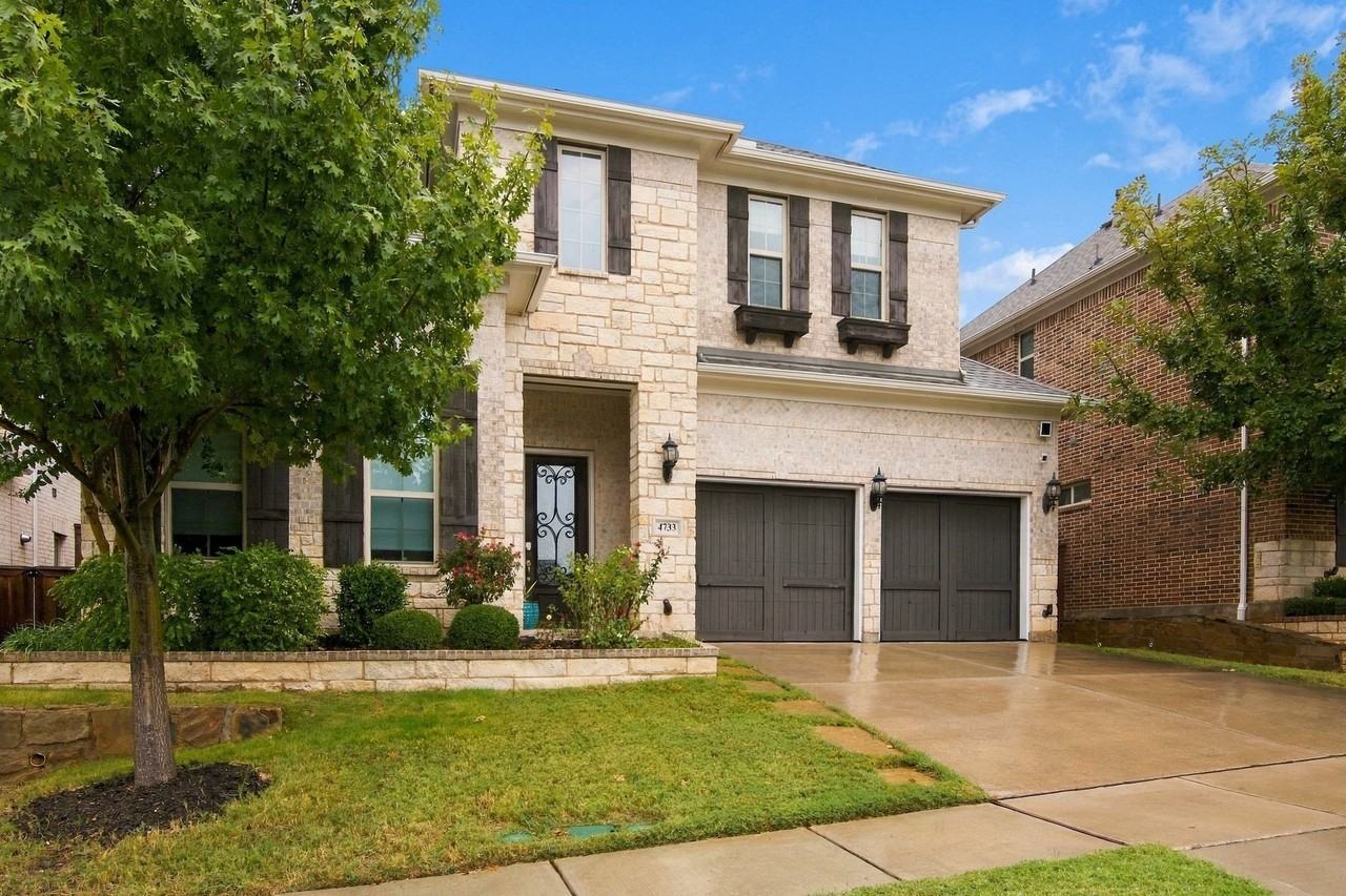4733 Lafite Ln - Photo 3 of 37