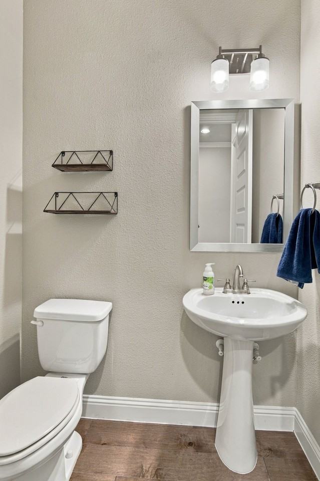 4733 Lafite Ln - Photo 7 of 37