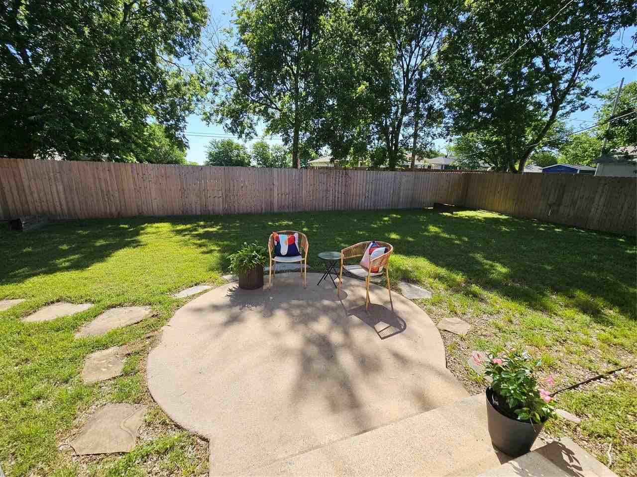1306 N Powell Pkwy - Photo 5 of 14