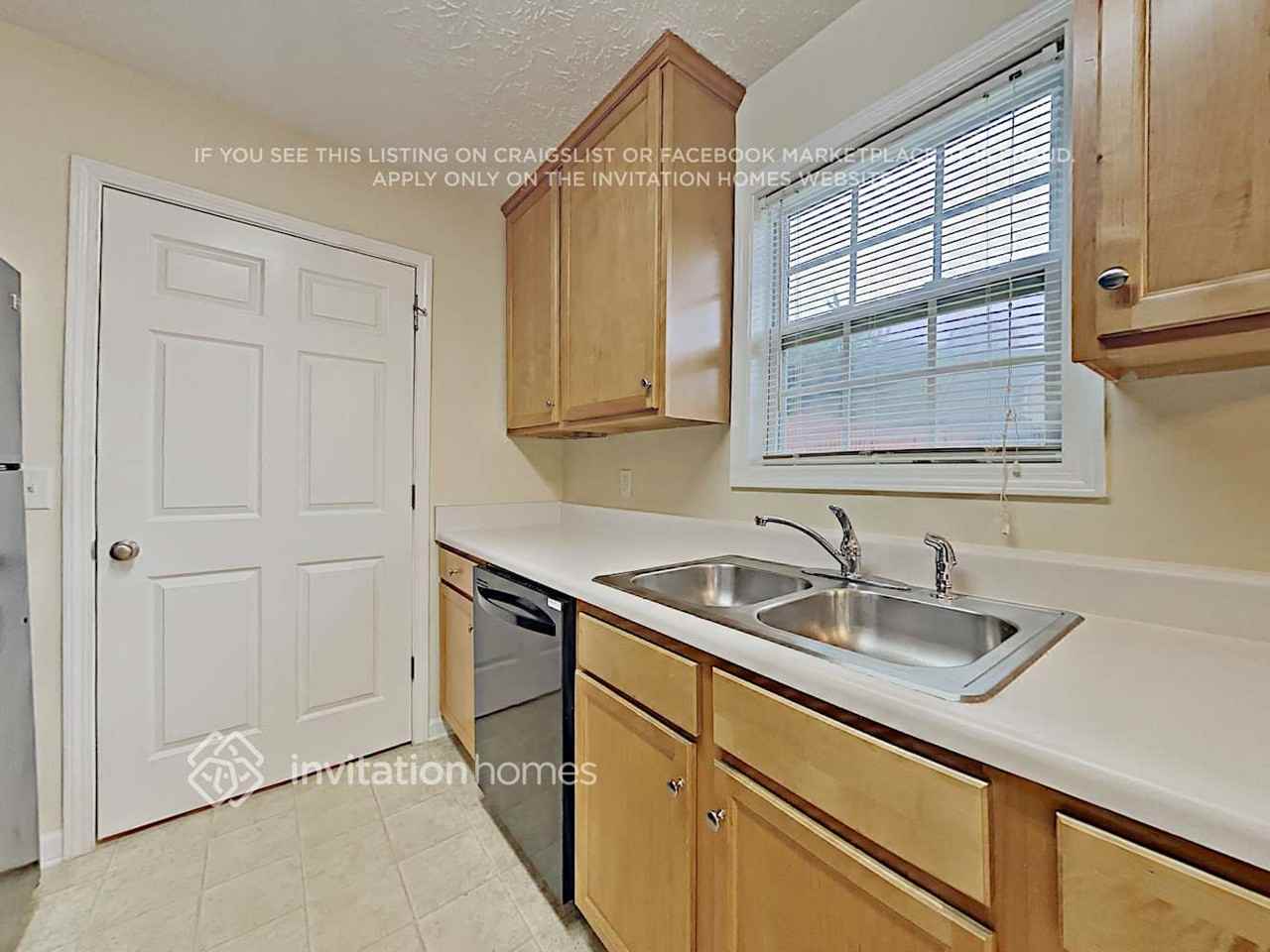 127 Remington Place Dr - Photo 7 of 16