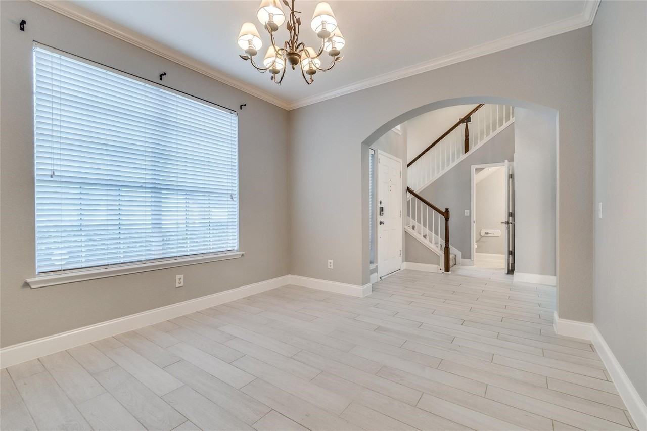 1625 Mallard Dr - Photo 5 of 26