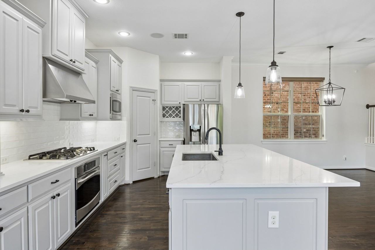 6685 Escena Blvd - Photo 4 of 17