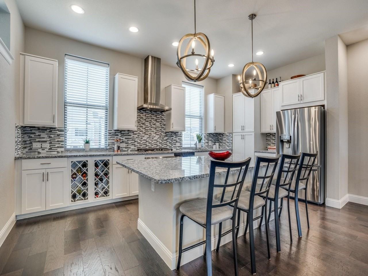 1074 Manacor Ln - Photo 2 of 12