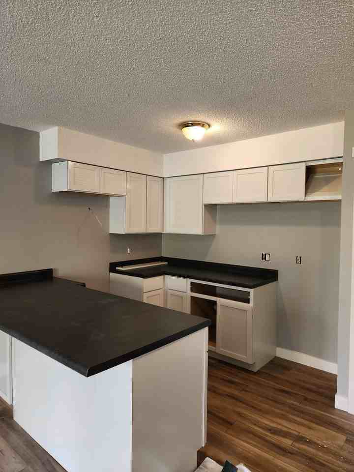 16440 Main StUnit 5 #5 - Photo 4 of 18