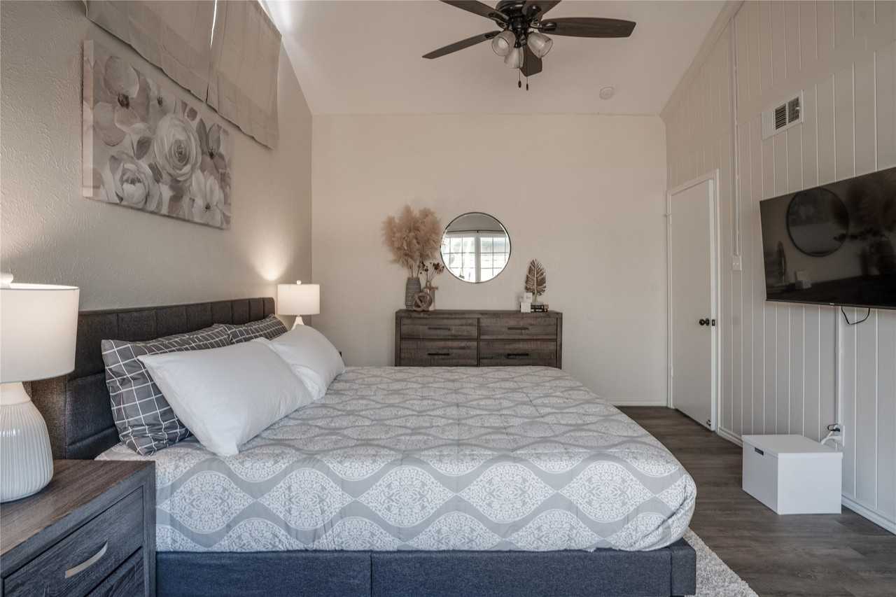 3313 Carriage Ln - Photo 5 of 13