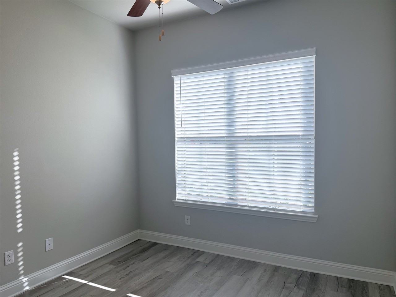 4704 Hammerstein Blvd - Photo 7 of 40