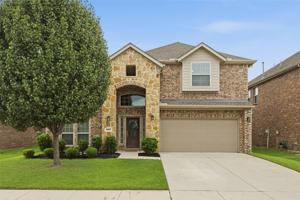 featured image of 4317 Lakeview Dr