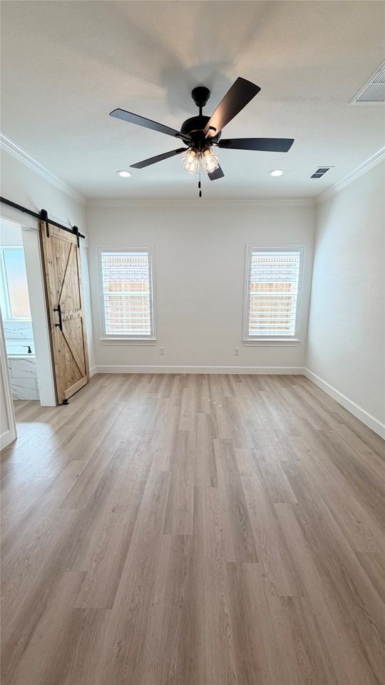 7577 Wildflower Way - Photo 4 of 39