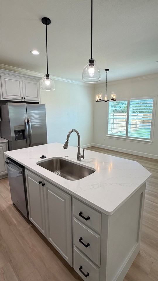 7577 Wildflower Way - Photo 7 of 39