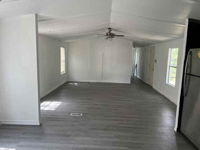 198 Cigmo Ct - Photo 3 of 7