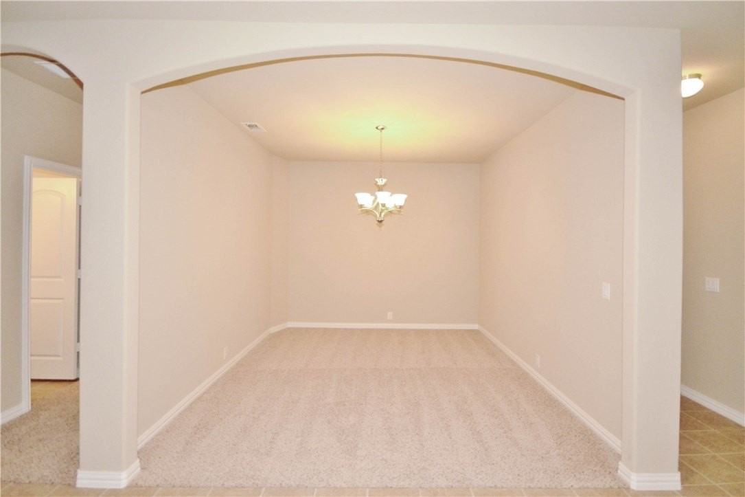 118 Eagle Feather Dr - Photo 6 of 20