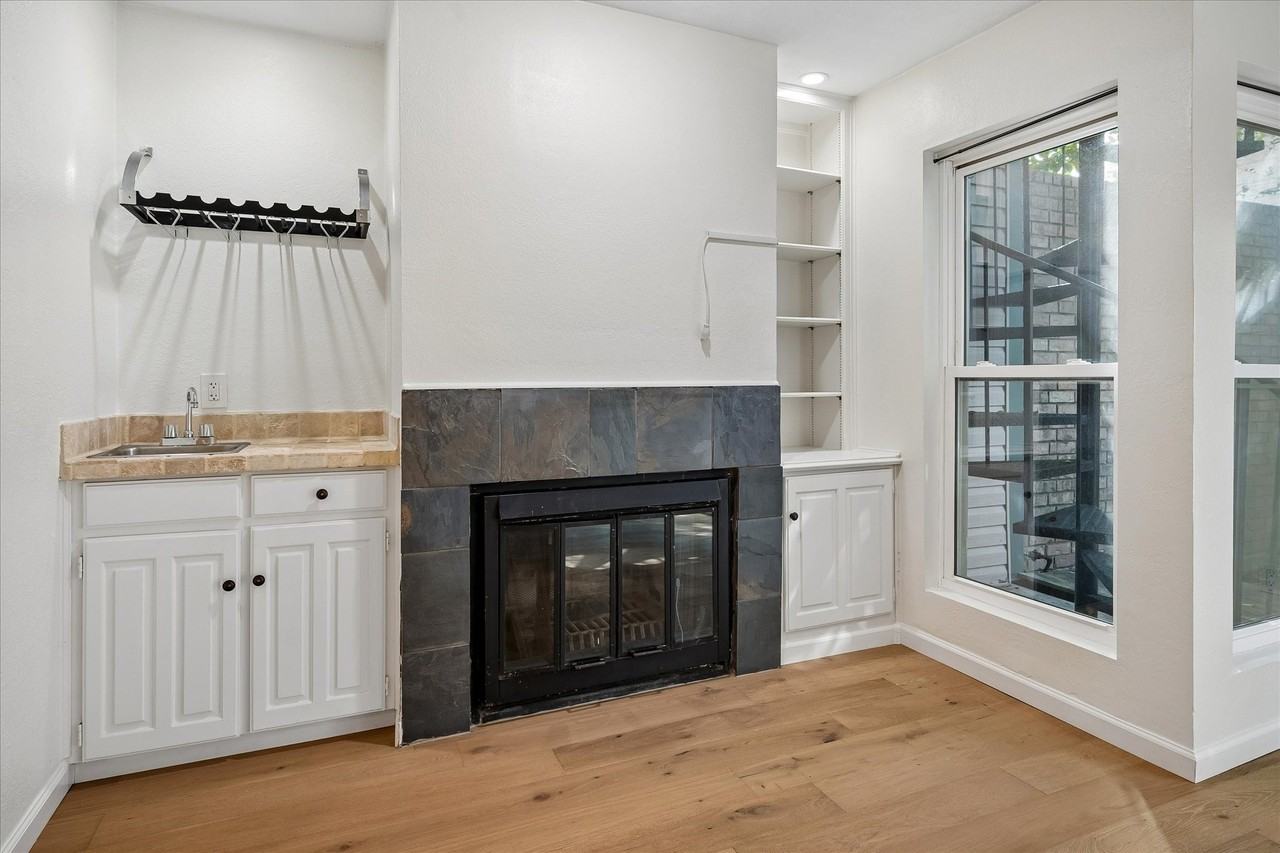 3815 Holland Ave #1 - Photo 6 of 29