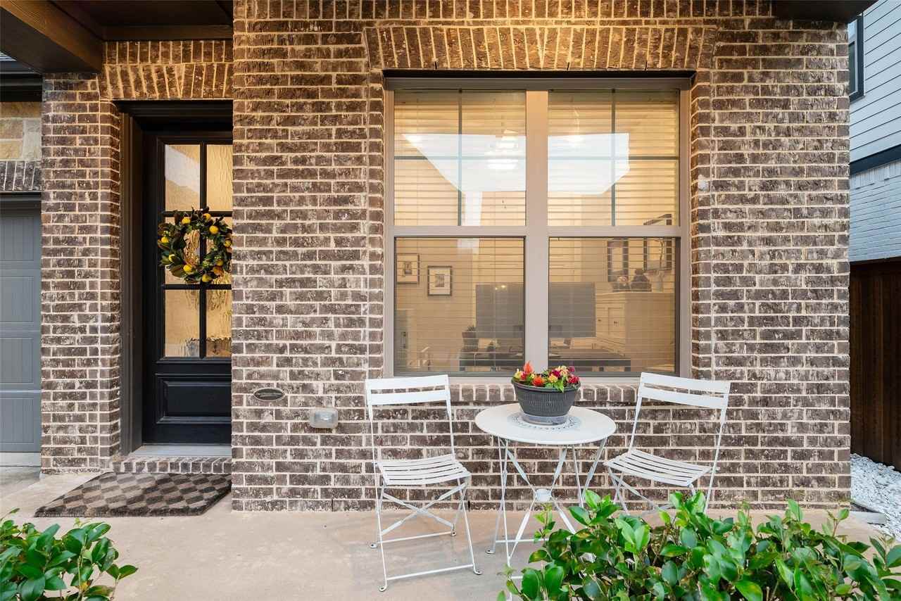 3436 Evening Petal Ln - Photo 3 of 31