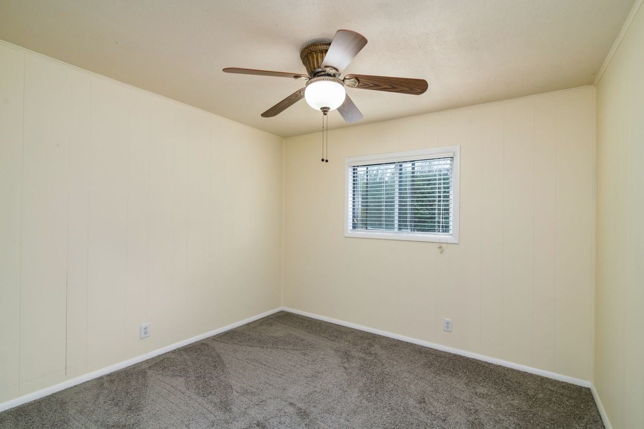 3800 Acton Hwy - Photo 7 of 33
