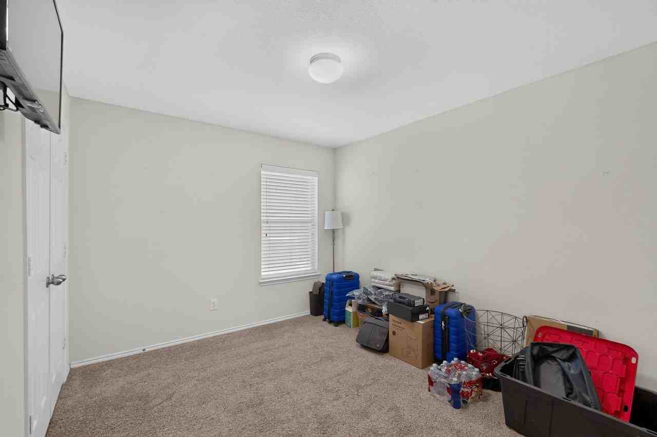 1336 Shelley Dr - Photo 7 of 16