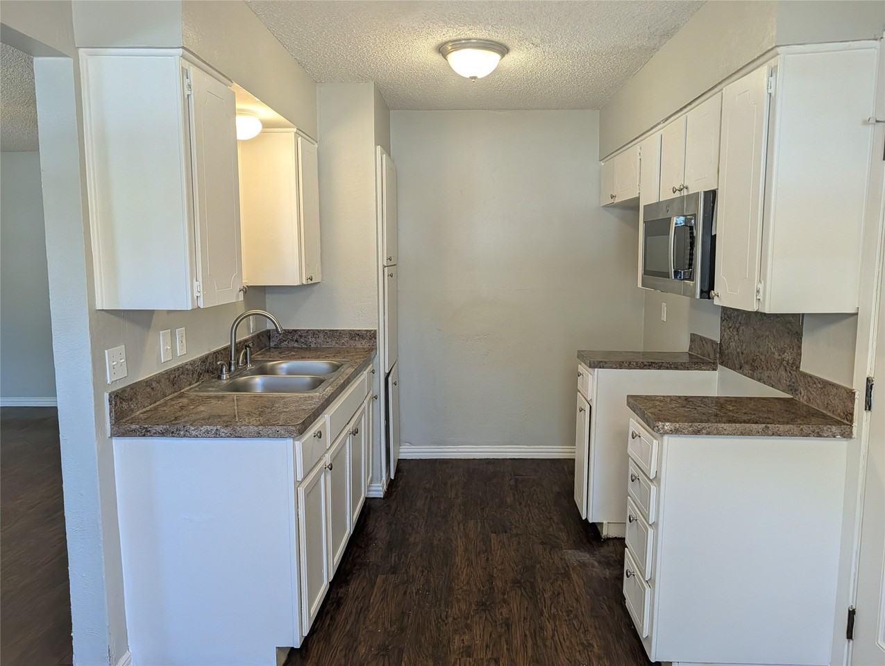 5124 Sears Dr - Photo 7 of 18