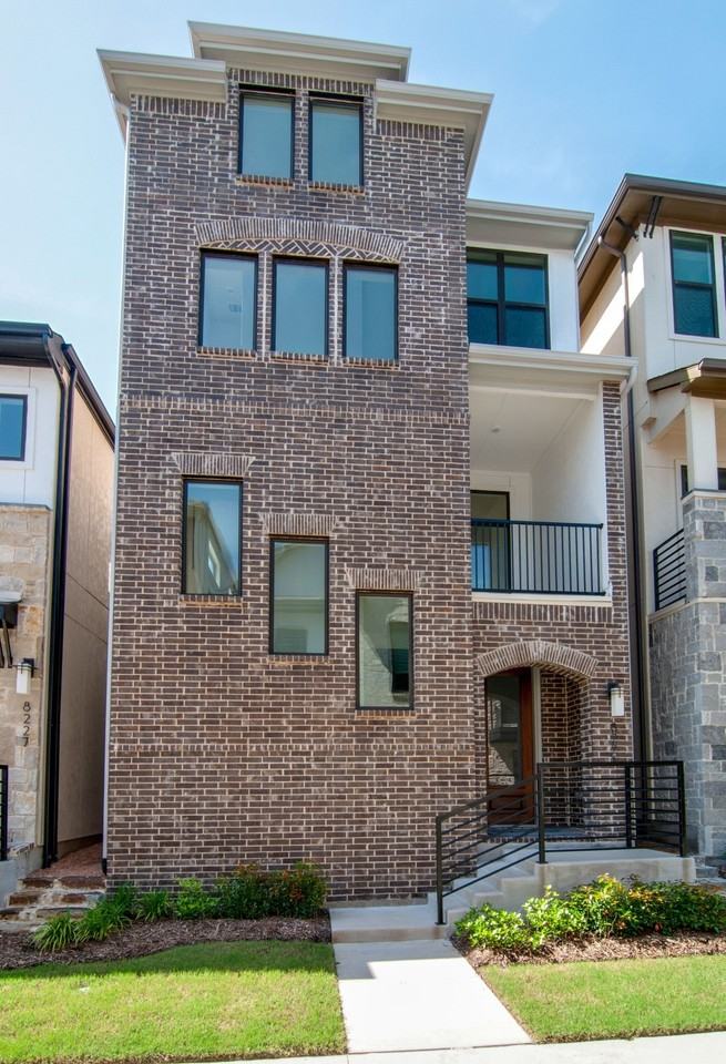 8221 Folcroft Ln - Photo 3 of 33