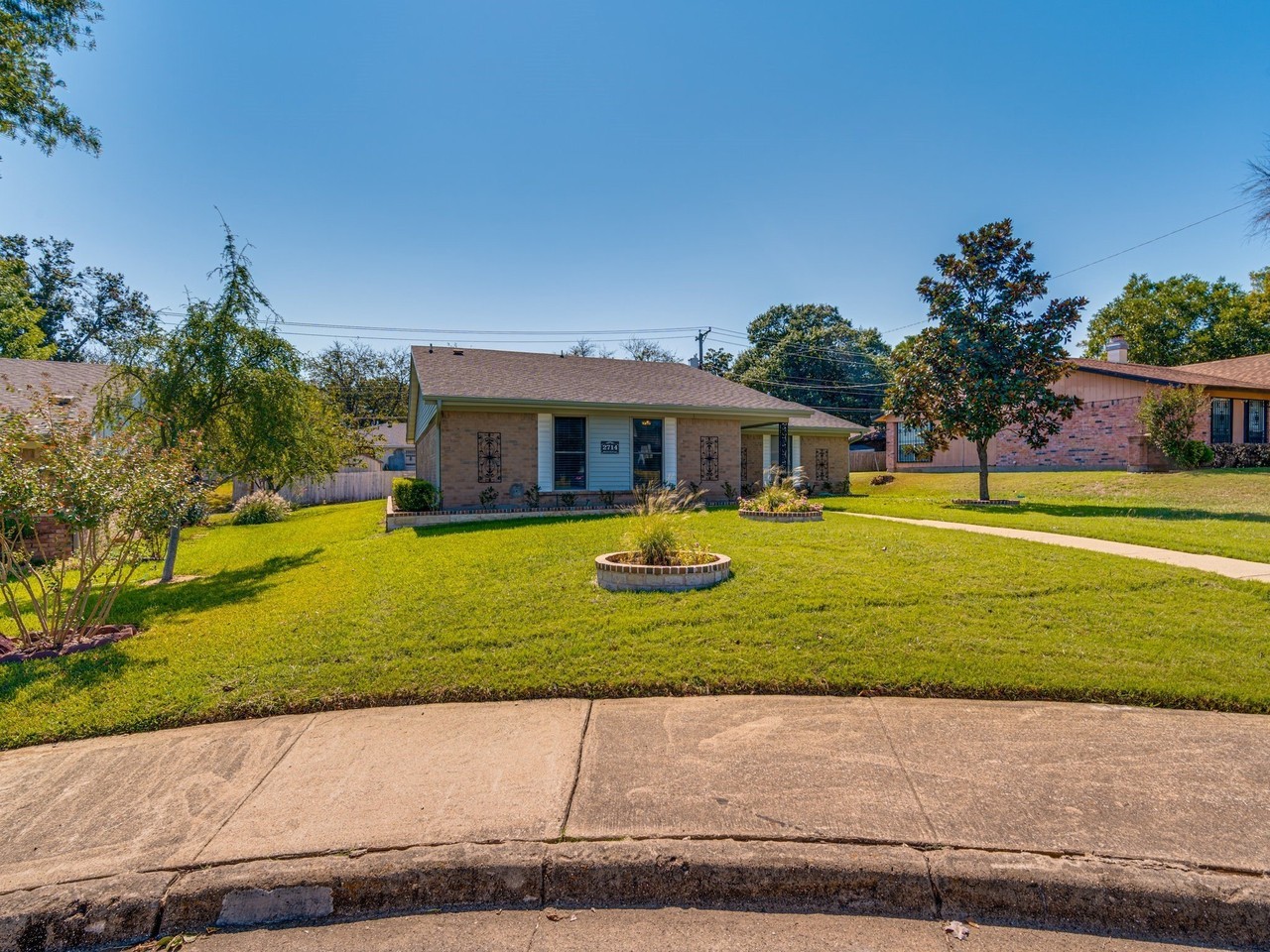 2714 Meadow Bluff Ln - Photo 4 of 35