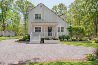 90 Kennedy Dr - Photo 1 of 1