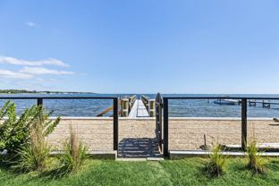12 Seaview Ln - Photo 1 of 1