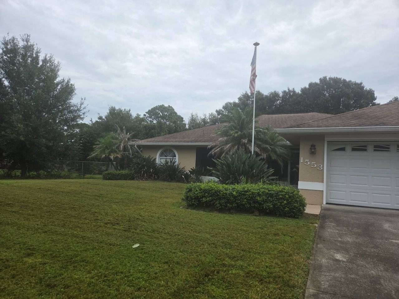 1553 Buck St - Photo 2 of 33