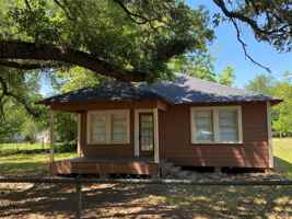 featured image of 104 5th St