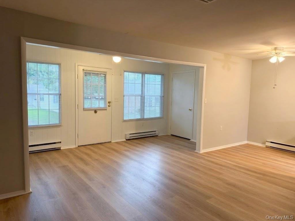 405 Woodbridge Dr ##D - Photo 4 of 20
