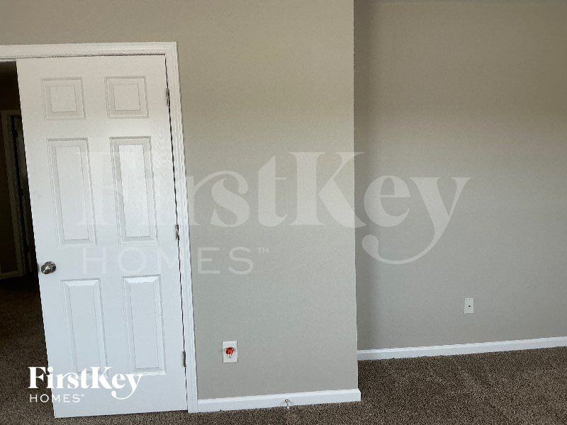 604 Magna Dr - Photo 7 of 11