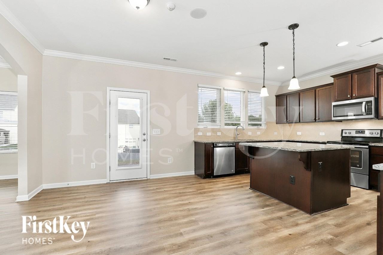 3132 Winding Branch Trl