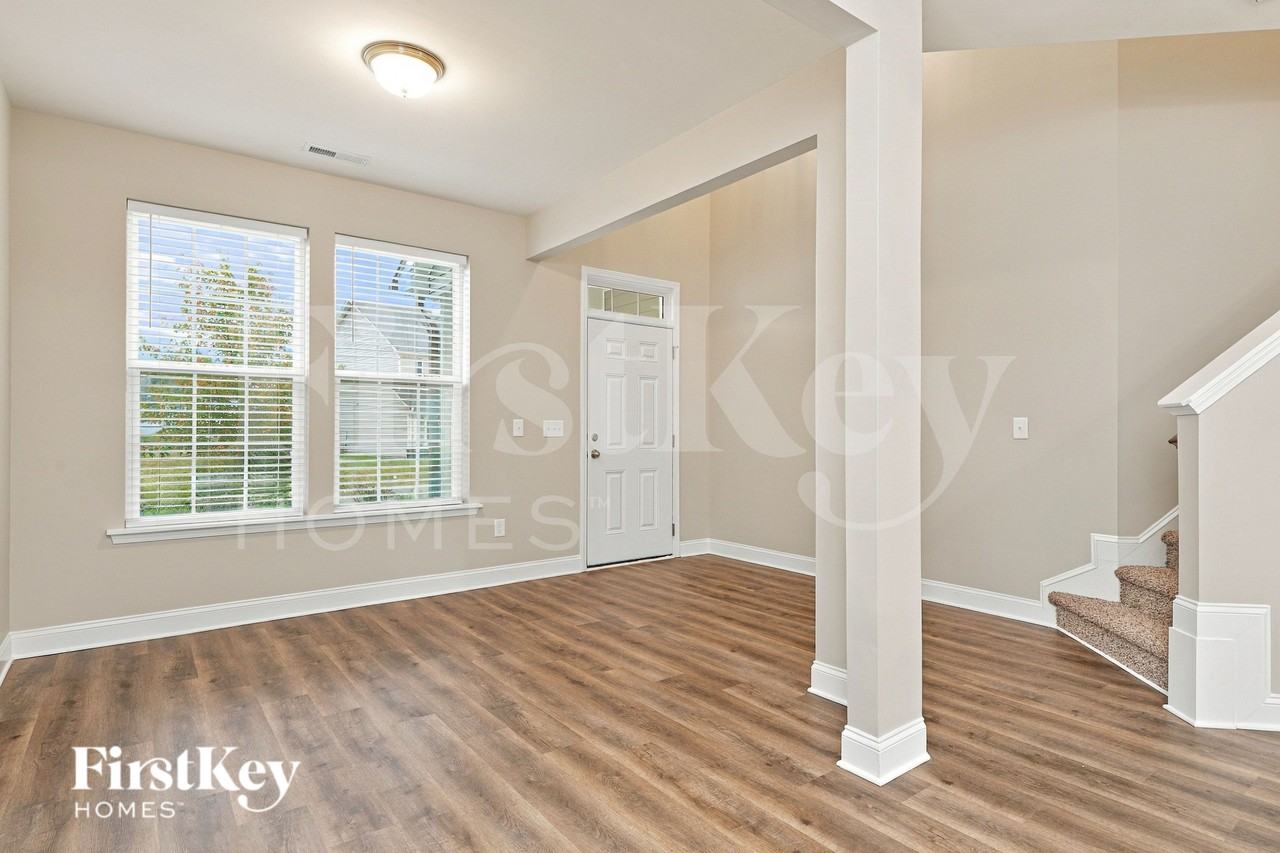 67 Dando St - Photo 2 of 19