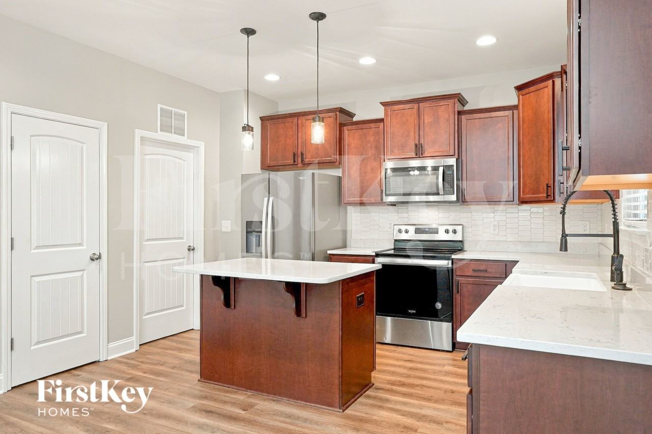 67 Dando St - Photo 6 of 19