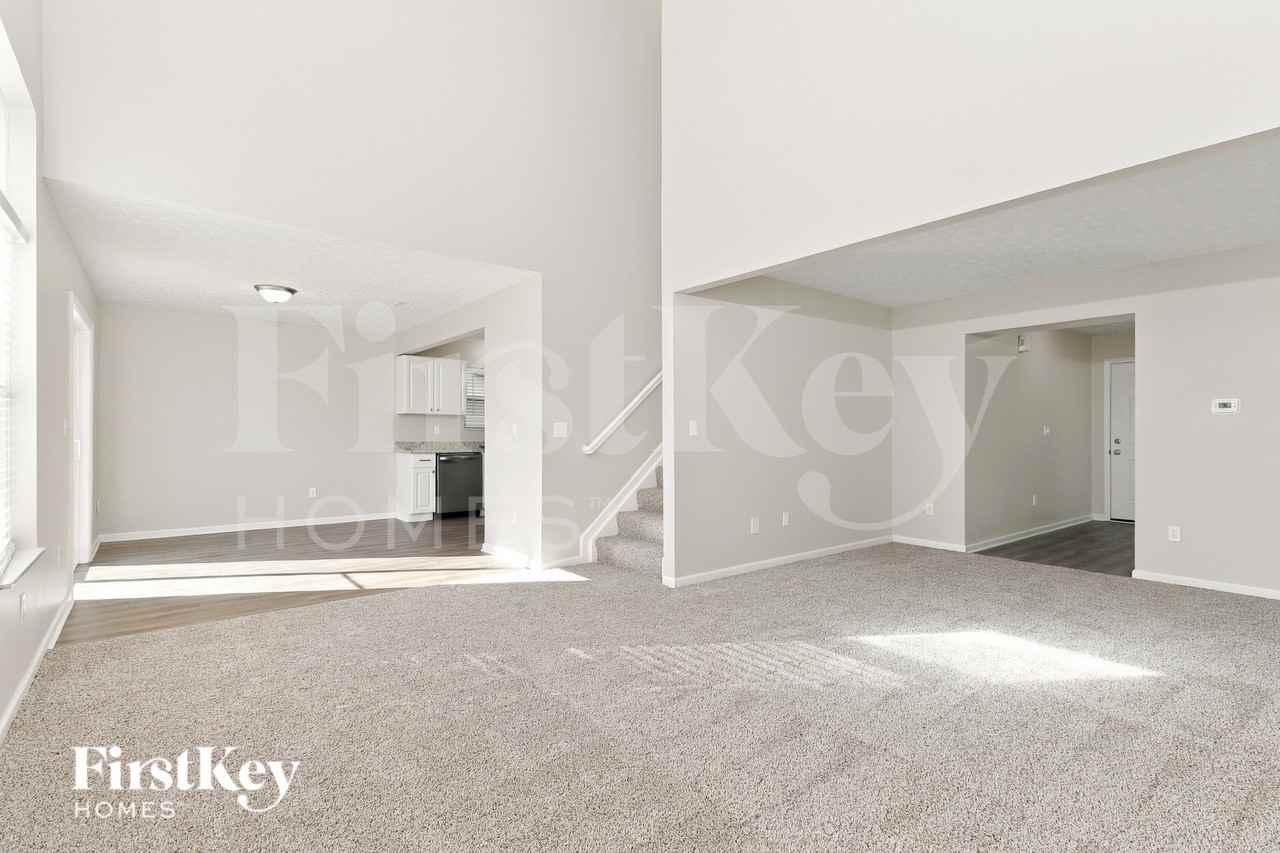 2134 Exemplar Ct - Photo 3 of 19