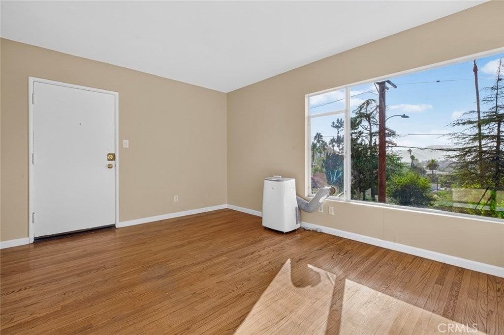 1442 Verd Oaks Dr - Photo 3 of 22