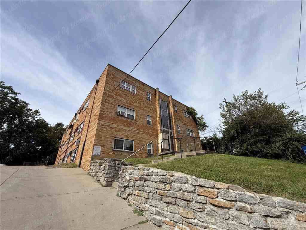 947 Grand Ave ##14