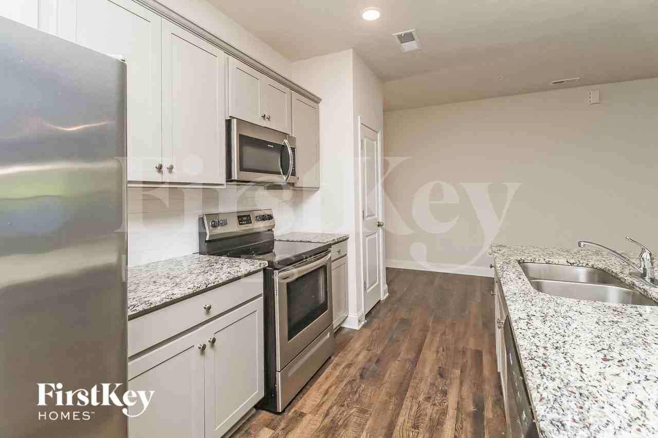 2027 Cypress Village Dr Nw - Photo 6 of 15