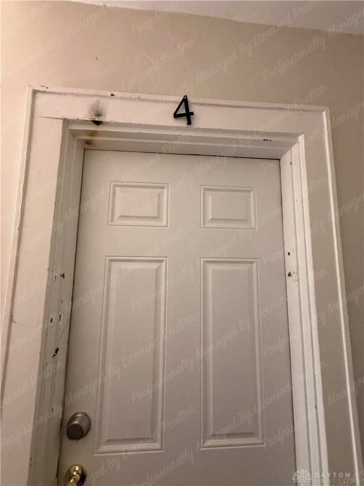 1113 Carolina Ave ##4 - Photo 5 of 18