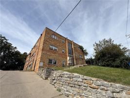 featured image of 947 Grand Ave ##15
