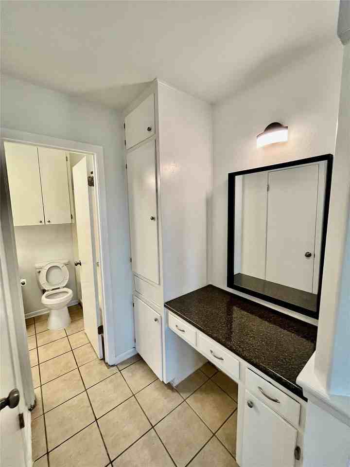 1413 Rutland Dr - Photo 3 of 30