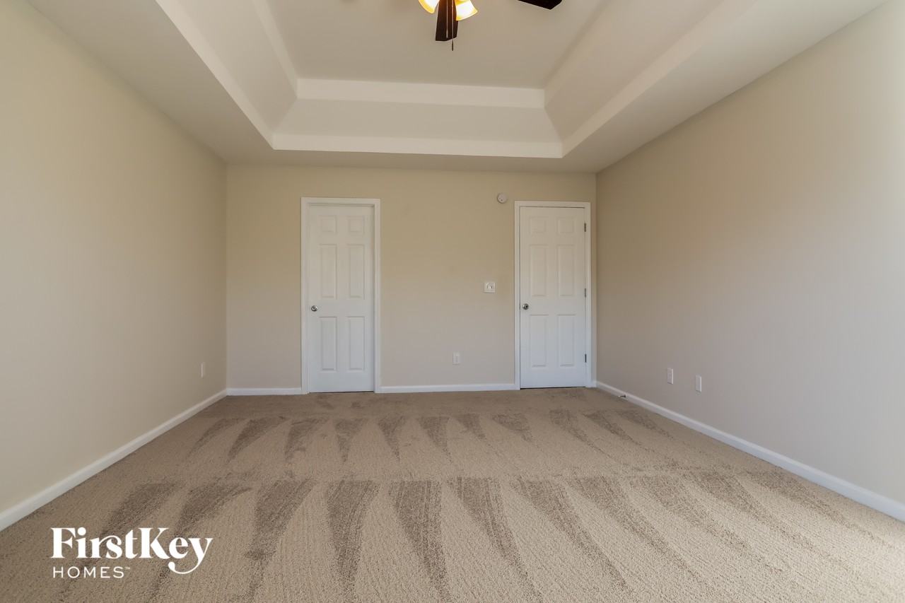 3711 Spring Creek Cir - Photo 7 of 15