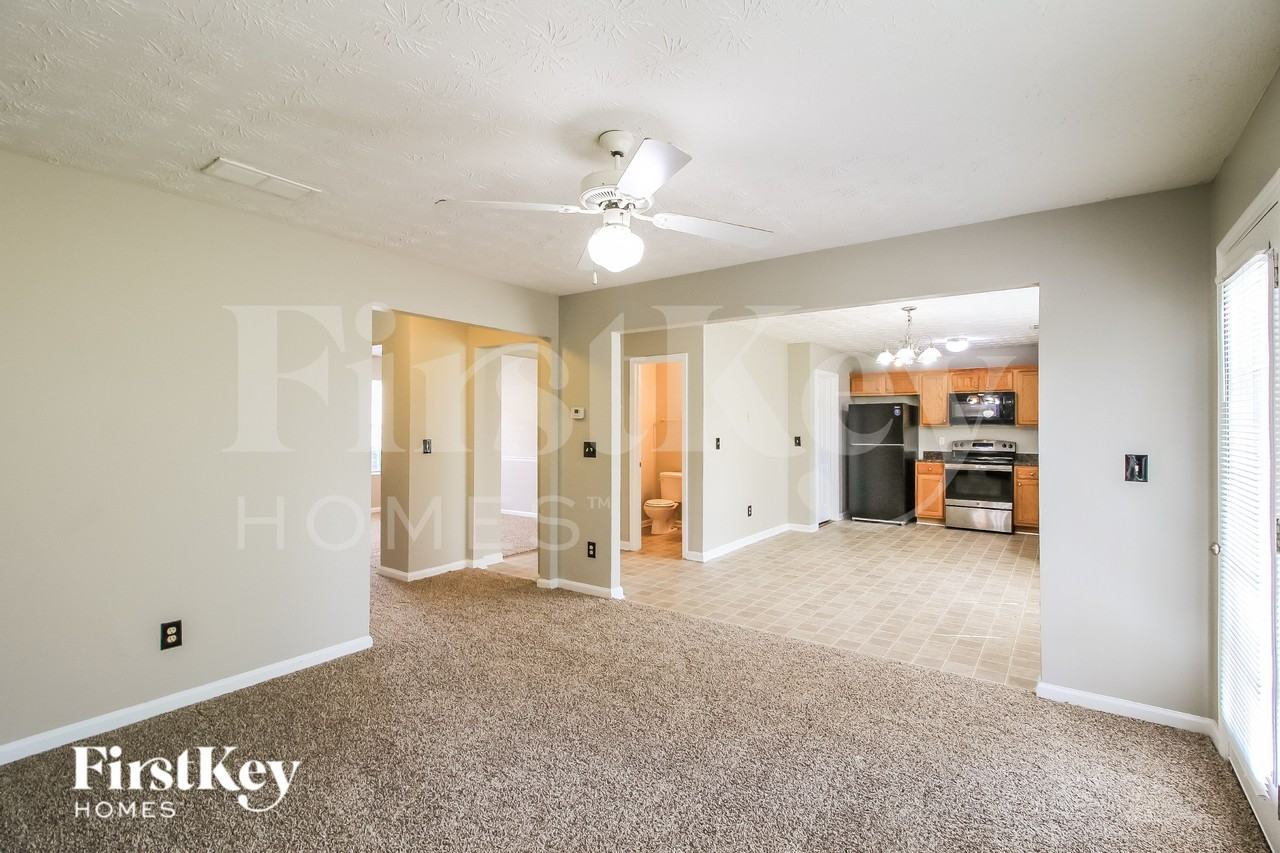 251 Grand Magnolia St - Photo 5 of 16