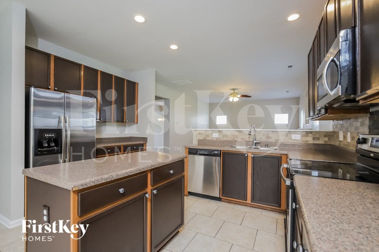 3604 Peterford Dr - Photo 6 of 15