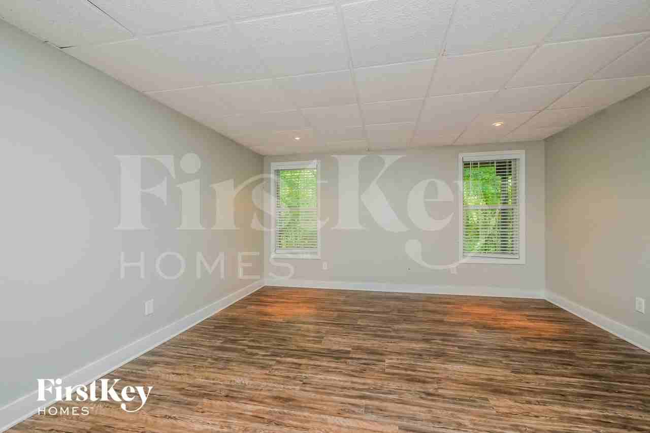 844 Windy Mill Ct - Photo 6 of 15