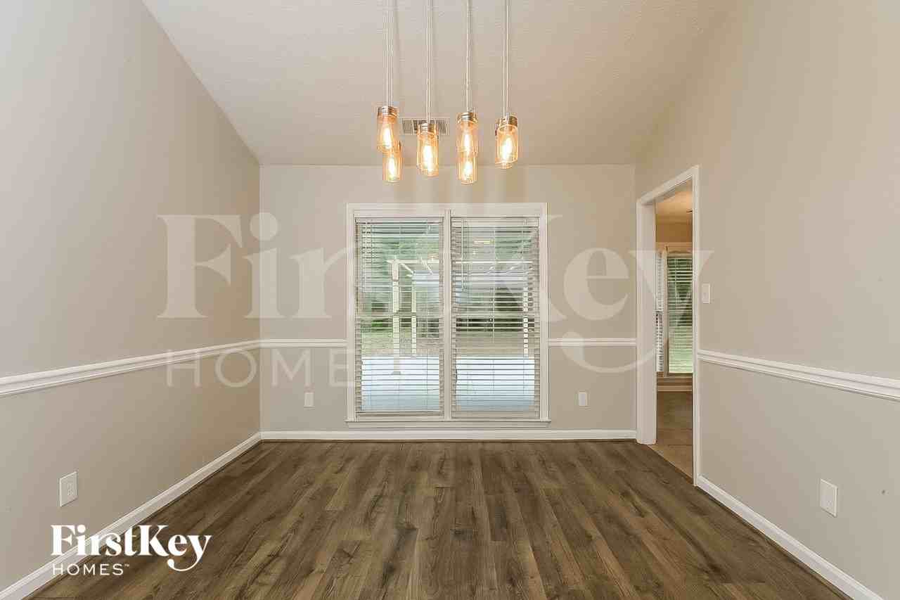 55 Alcovy Way - Photo 3 of 15