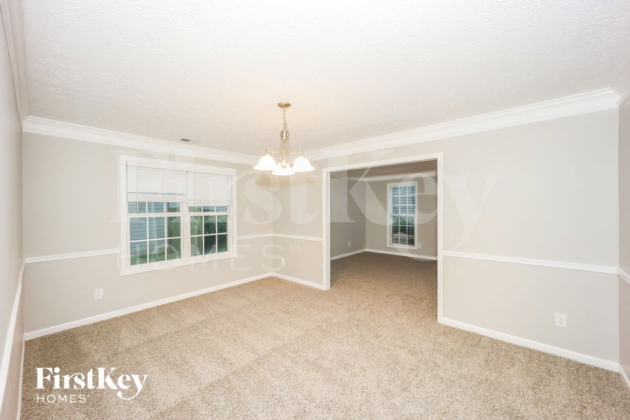 1695 Marceau Dr - Photo 3 of 15