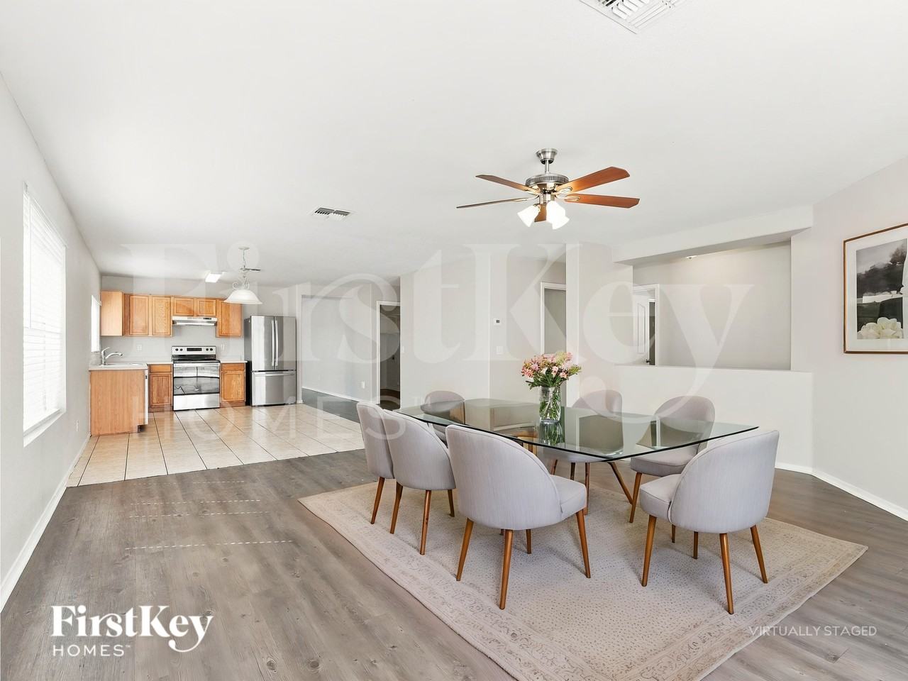 9223 S 1st Ave - Photo 6 of 19