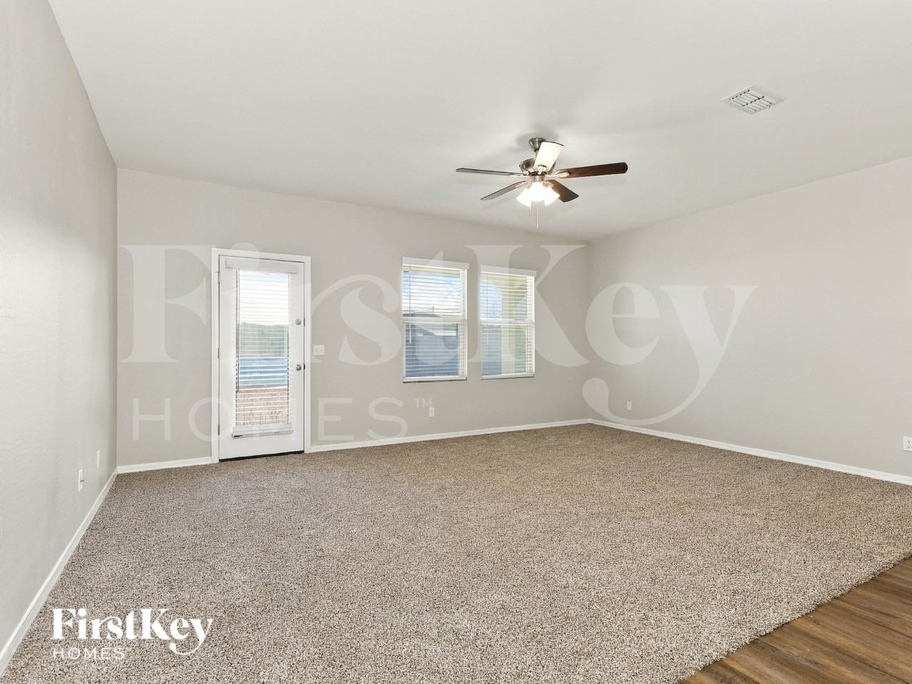 219 N 201st Ave - Photo 2 of 19