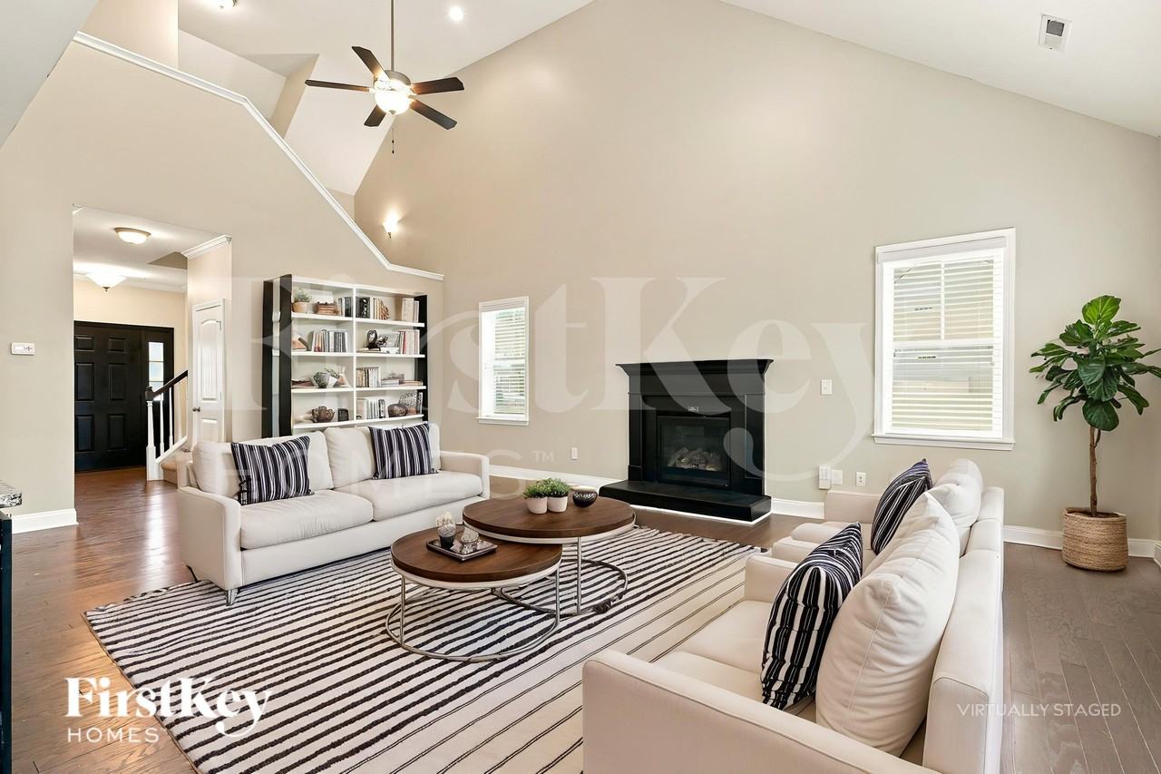 84 Waterpine Dr - Photo 4 of 19