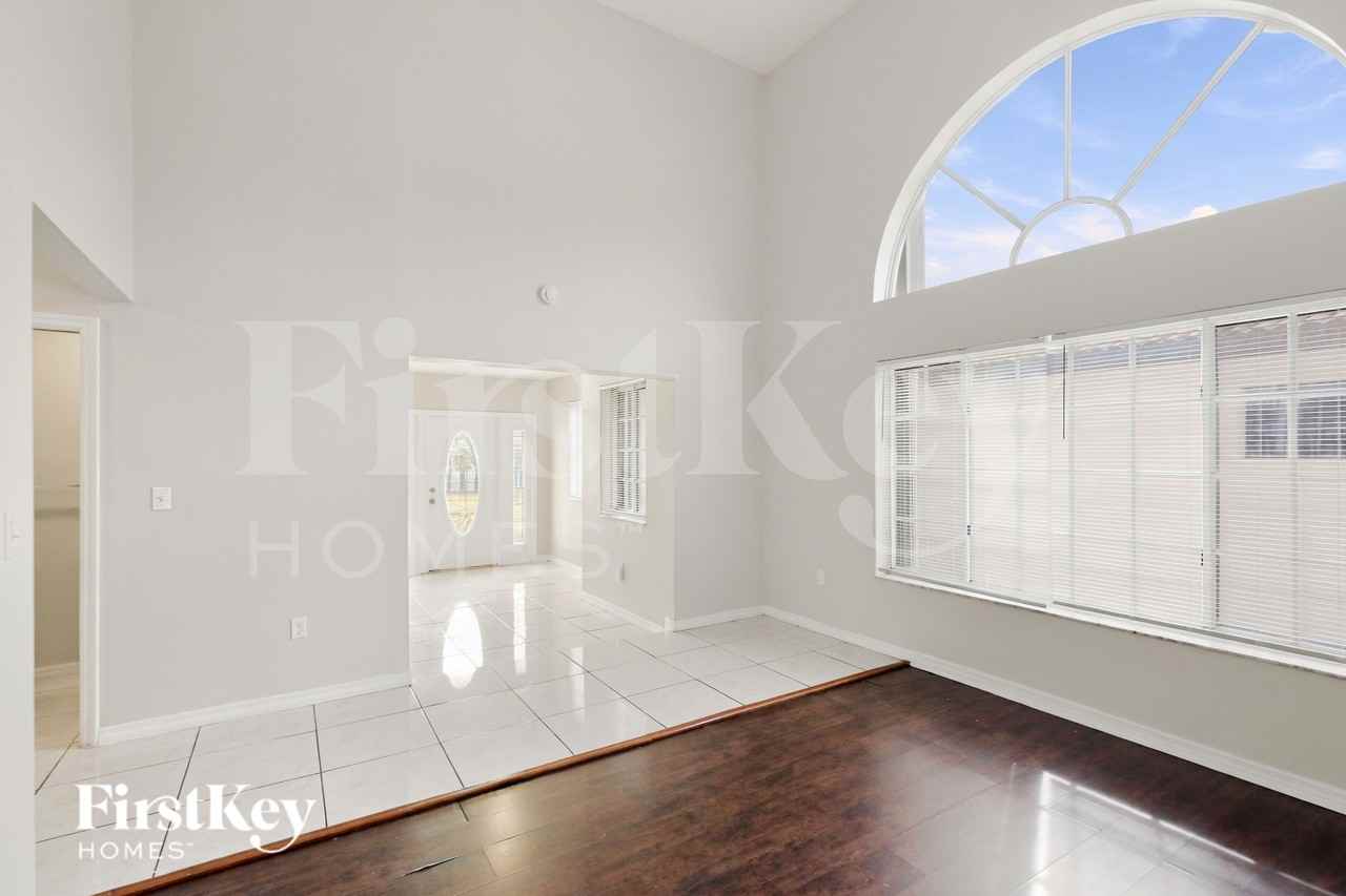 8349 Nwterrace - Photo 2 of 20